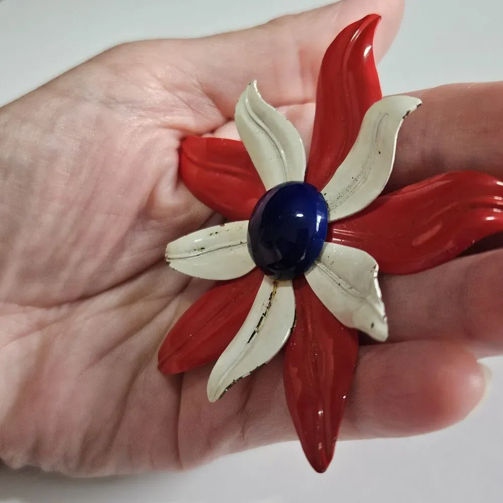 Vintage Large Patriotic Flower Brooch 4th Of July Red White Blue Metal